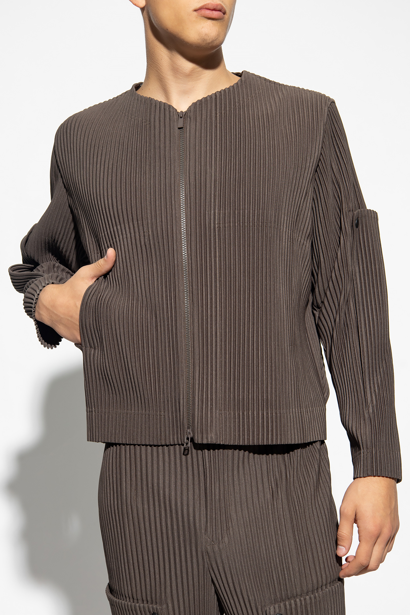 homne plisse issey miyake メッシュジップアップトップス Men's Clothing | SchaferandweinerShops | Issey Miyake Homme